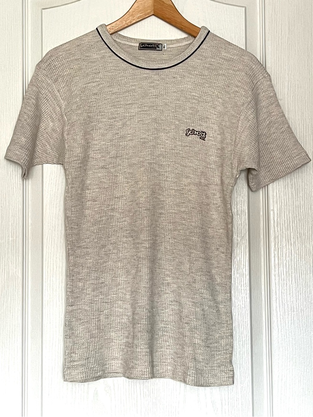 Schott NYC Men's Army Rib Textured Waffle Knit Thermal Ringer T-Shirt Minimalist